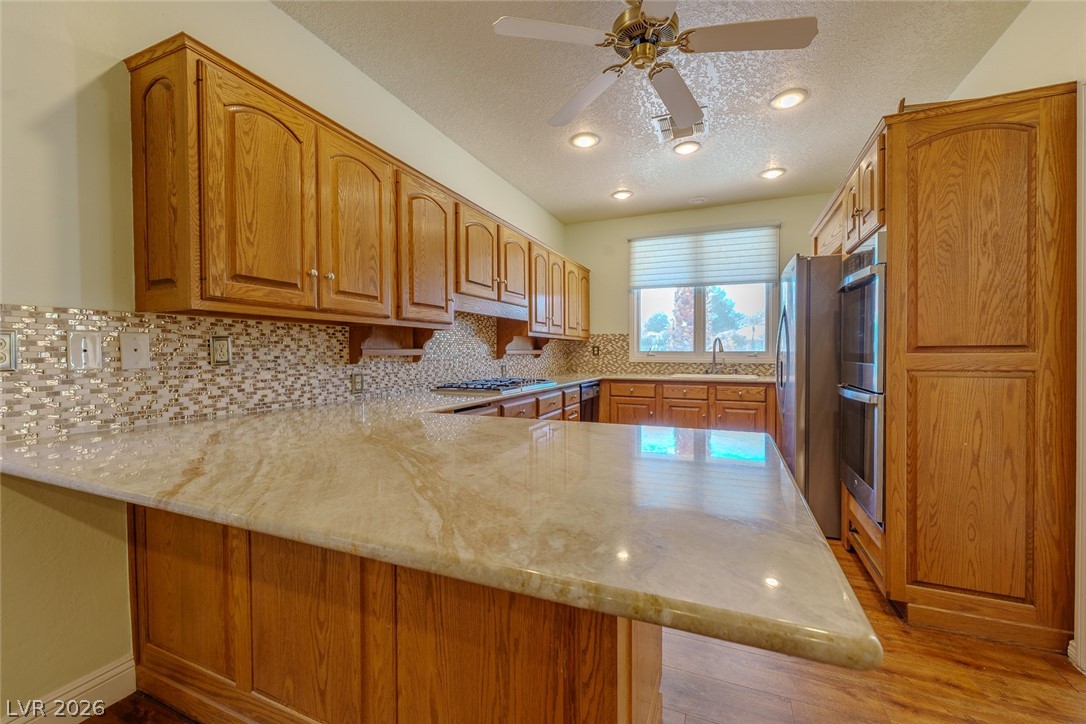 8079 Pinnacle Peak Avenue