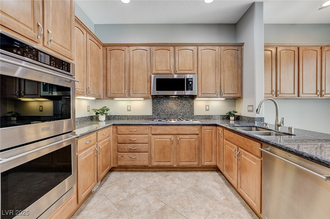 4137 Cackling Goose Drive, North Las Vegas, Nevada image 25