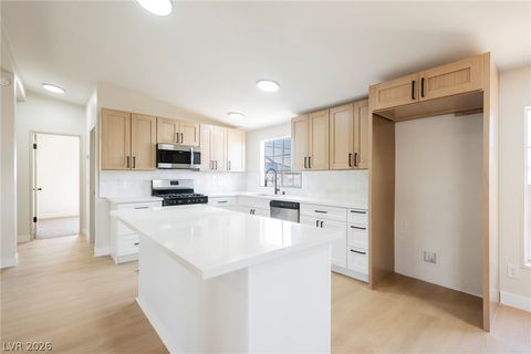 6137 Yellowstone Avenue Las Vegas NV 89156