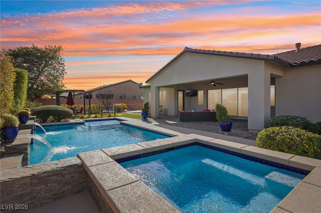 8334 Agave Bloom Street