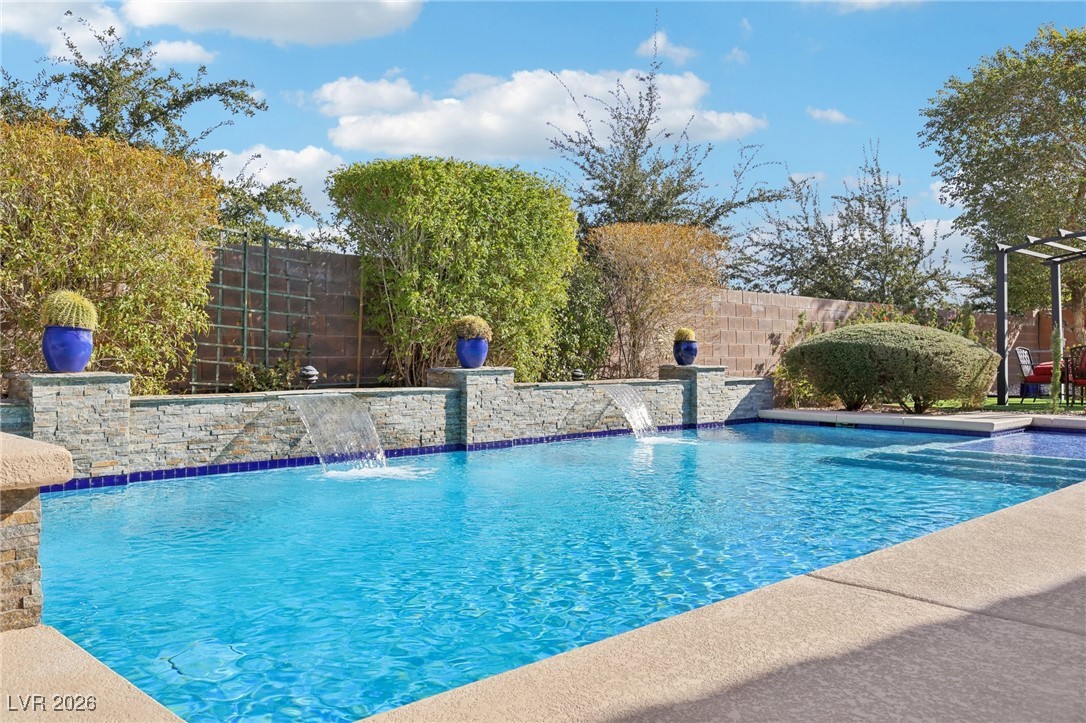 8334 Agave Bloom Street