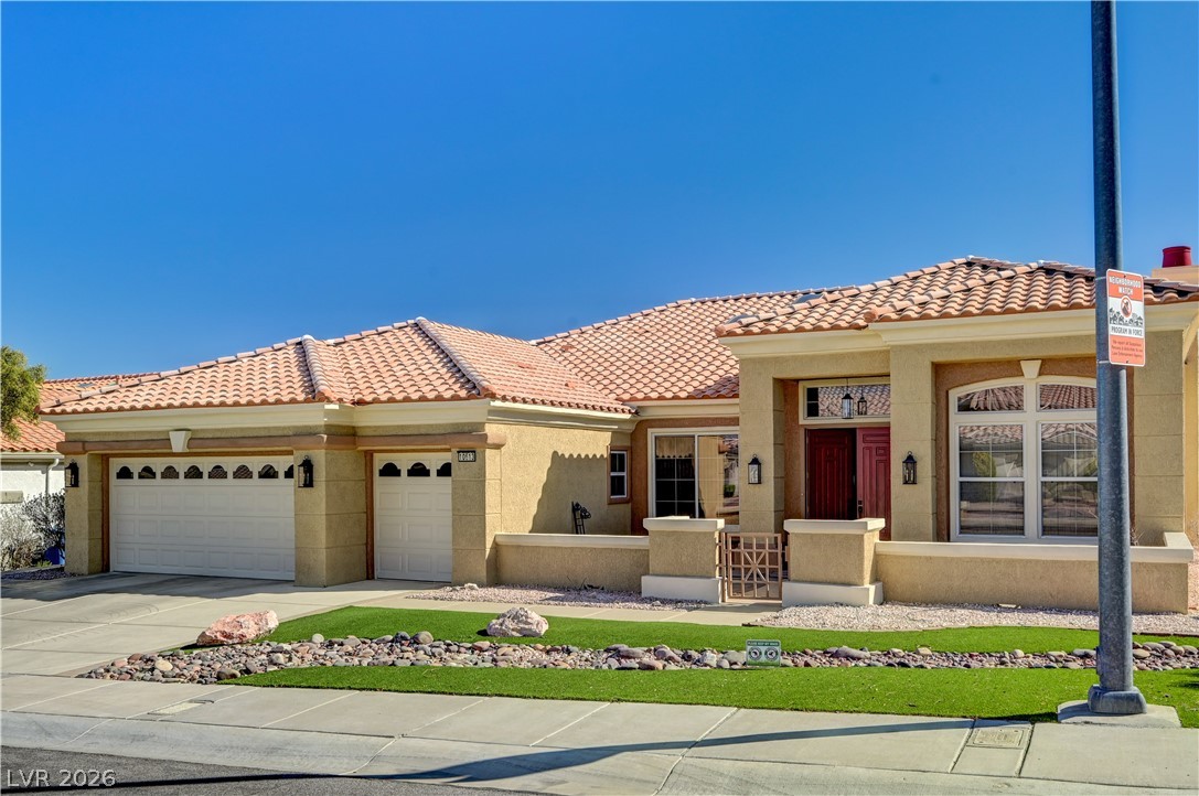 10613 Sky Meadows Avenue