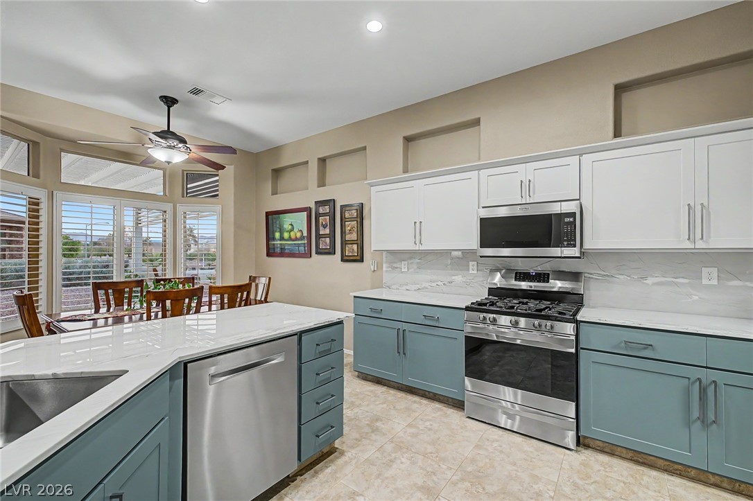 9904 Villa Ridge Drive