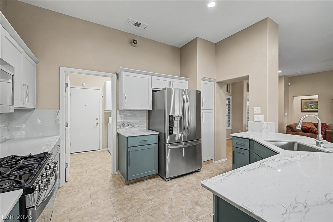 9904 Villa Ridge Drive