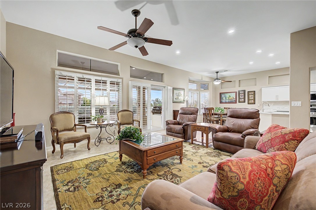 9904 Villa Ridge Drive