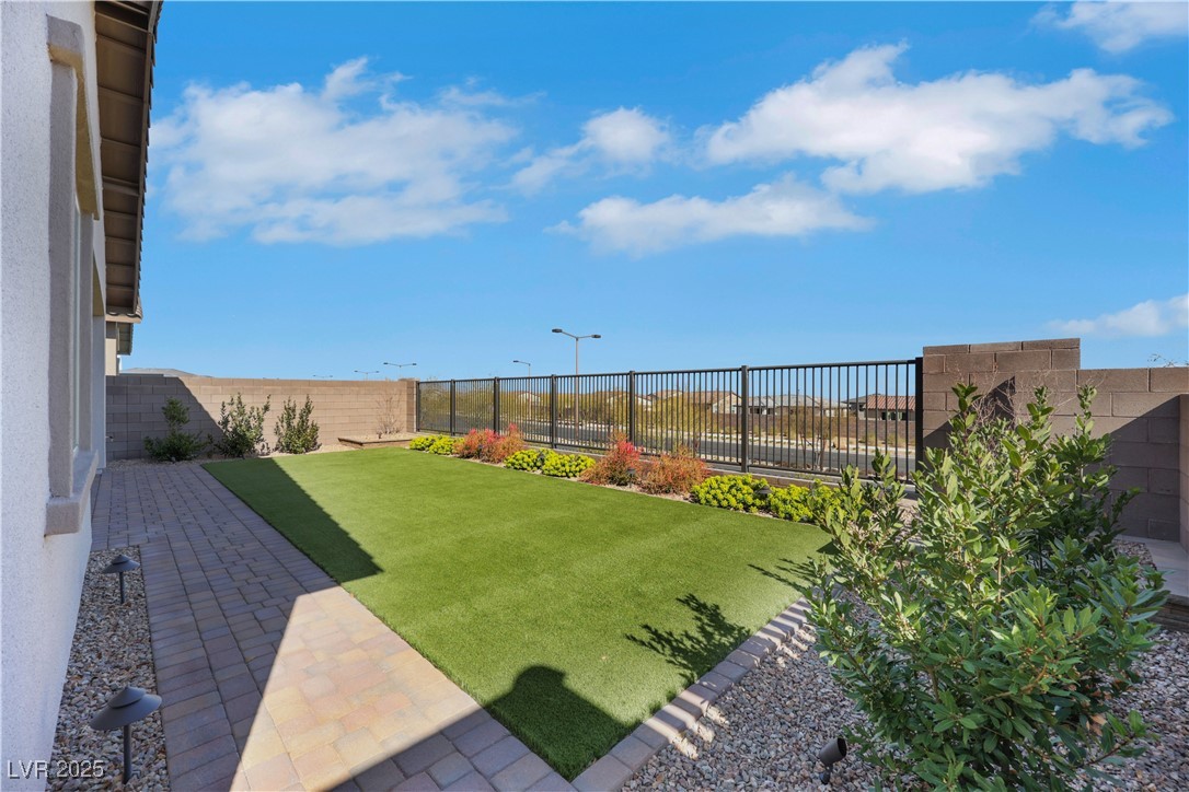 144 Sarabeth Street, Las Vegas, Nevada image 43