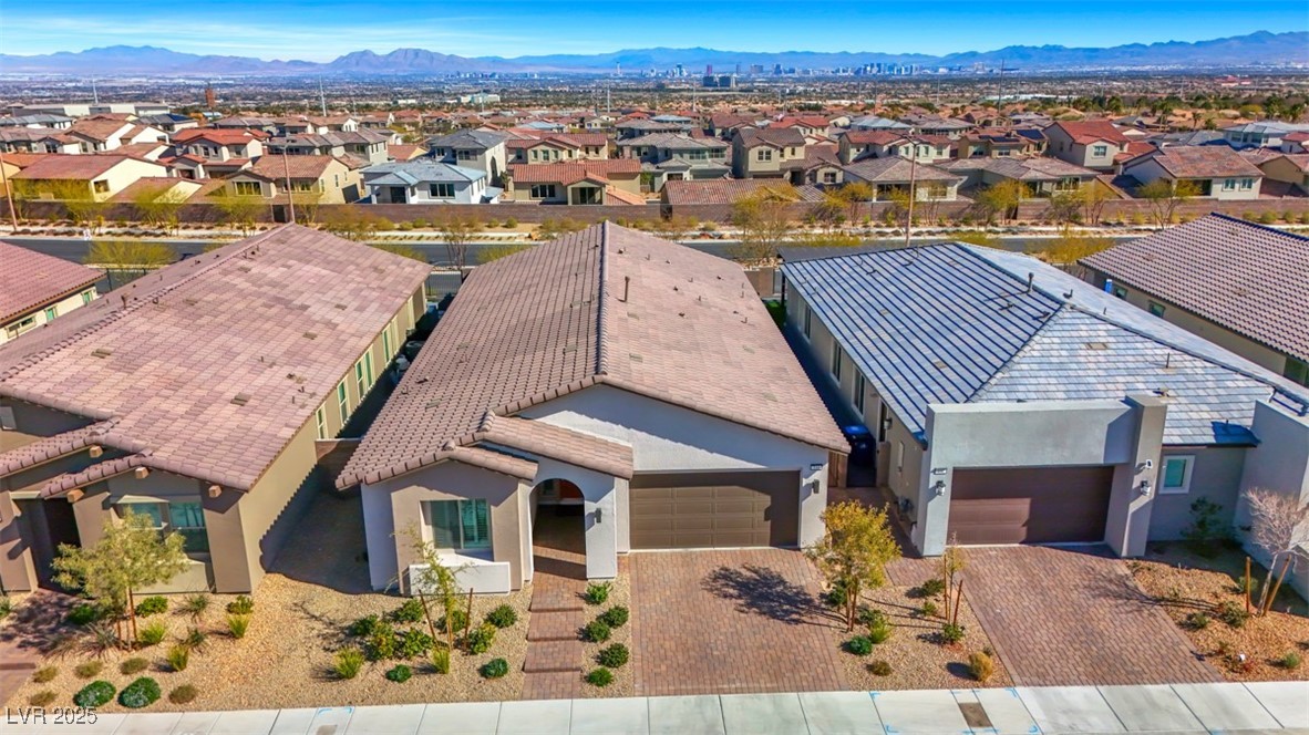 Las Vegas, Nevada 89138, United States, 4 Bedrooms Bedrooms, ,4 BathroomsBathrooms,Residential,Active,80489