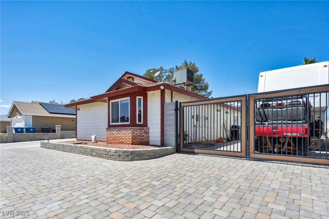 5876 Tippin Drive