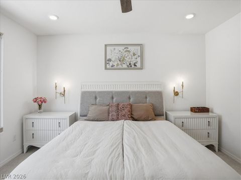 Tiny photo for 22 Sun Lily Lane, Henderson, NV 89011 (MLS # 2786859)