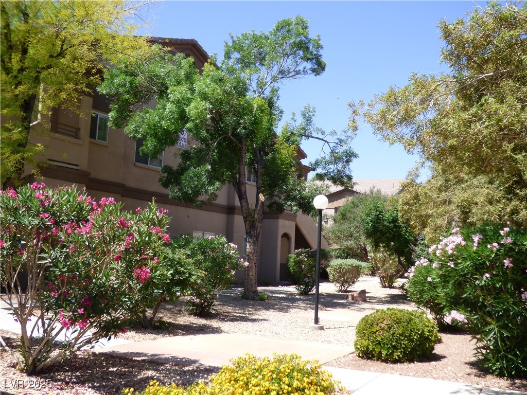 5751 E Hacienda Avenue 137