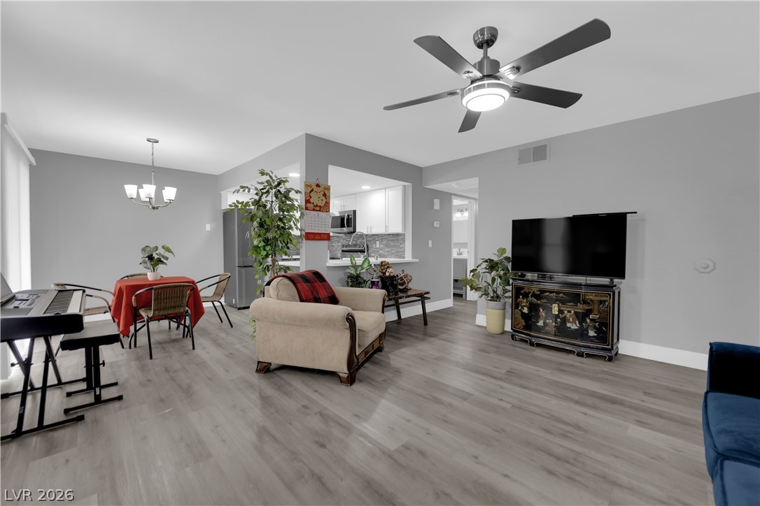 5054 Spencer Street B