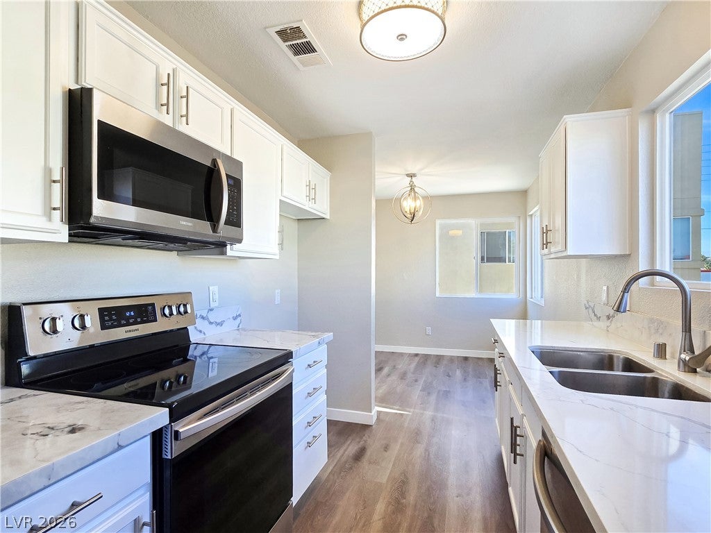 1812 N Decatur Boulevard 202