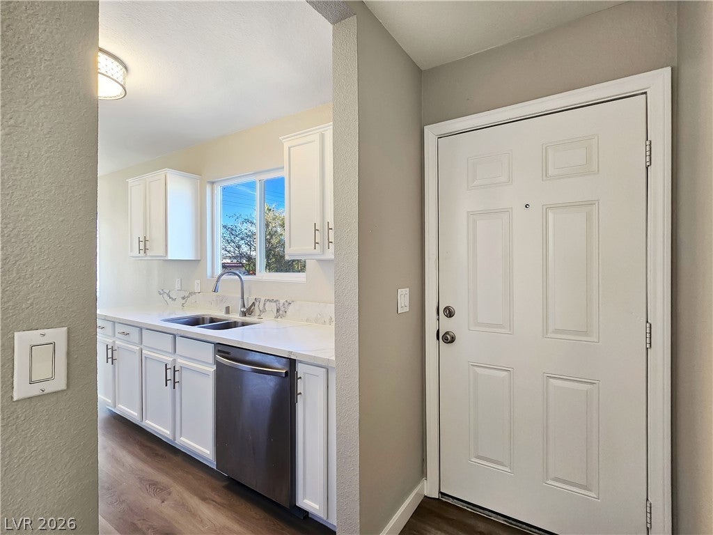 1812 N Decatur Boulevard 202
