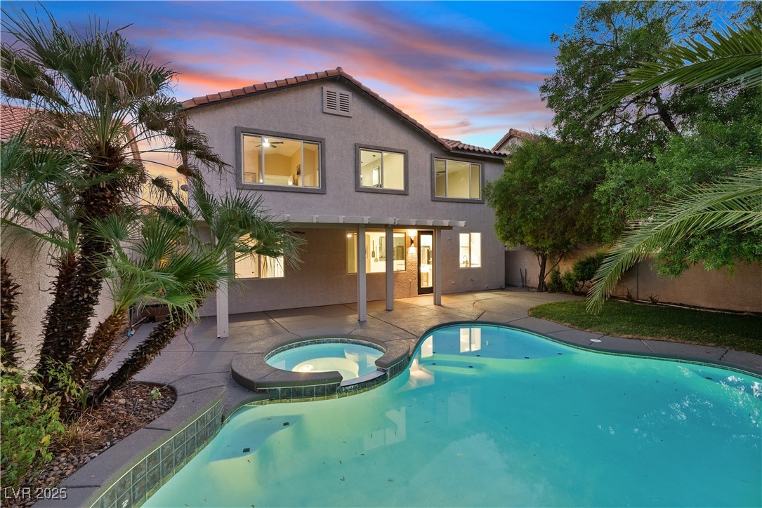 Henderson, Nevada 89052, United States, 5 Bedrooms Bedrooms, ,4 BathroomsBathrooms,Residential,Active,241448