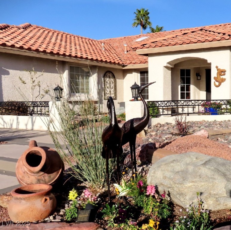 7660 Descanso Lane