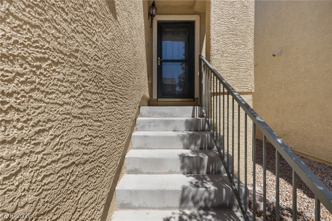 7872 Garden Rock Street