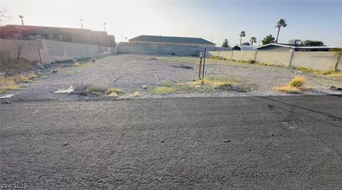 Photo of Mallard St, Las Vegas, NV 89107 (MLS # 2756864)