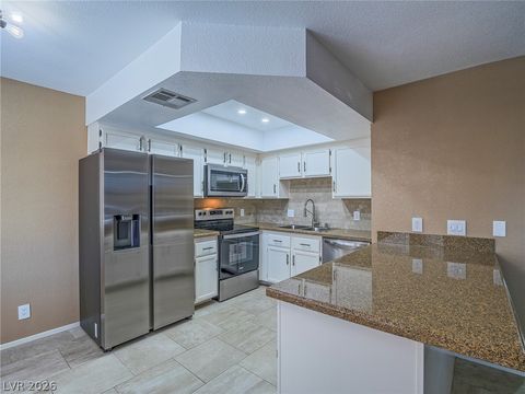Condo For Rent - 912 Boulder Springs Drive #101<br/> Clark County, Las Vegas, NV 89128