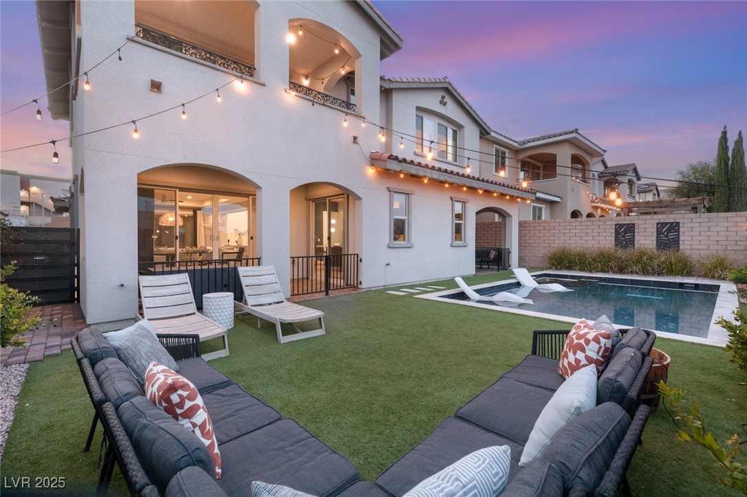 Properties 4 258 CASTELLARI Drive