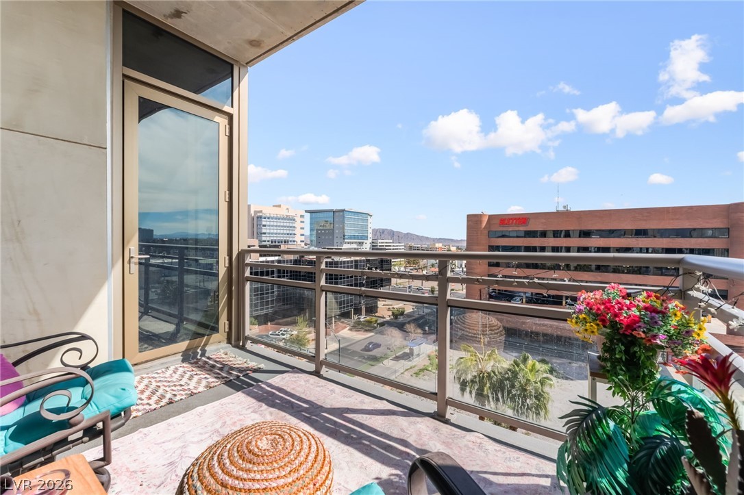 353 E Bonneville Avenue 753