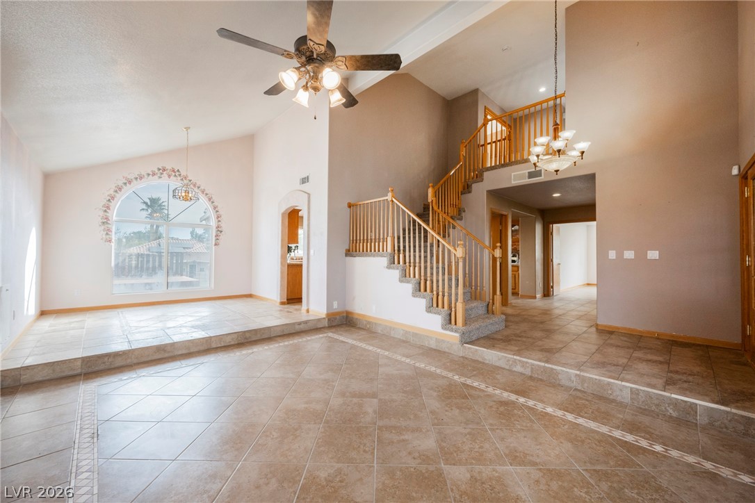 5180 N Dapple Gray Road