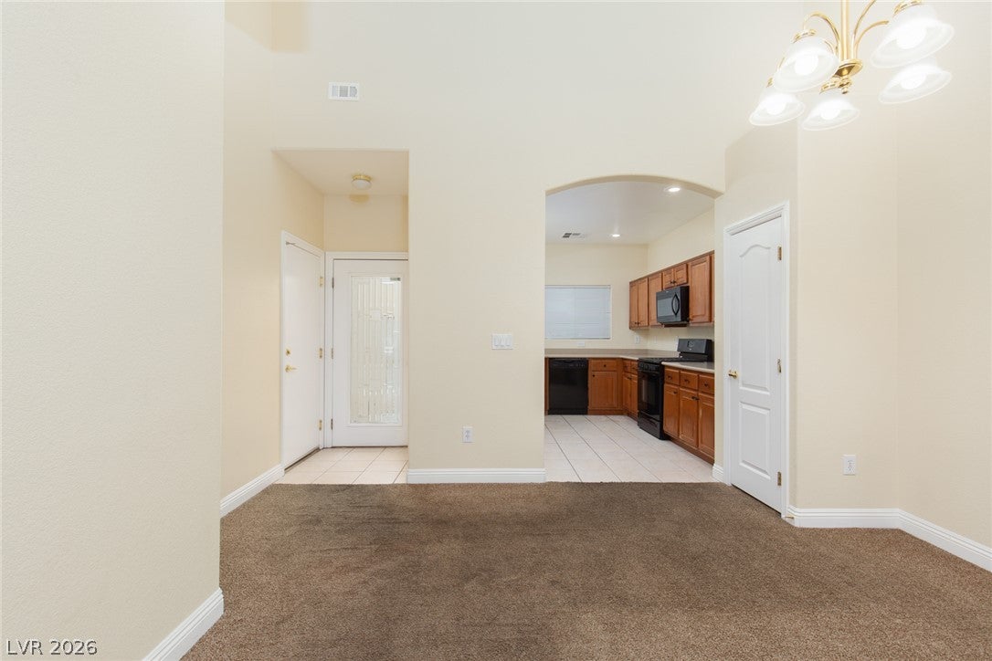 8940 SPOTTED TAIL Avenue ------
