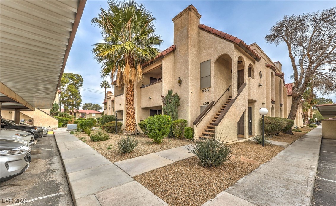 1751 E Reno Avenue 206