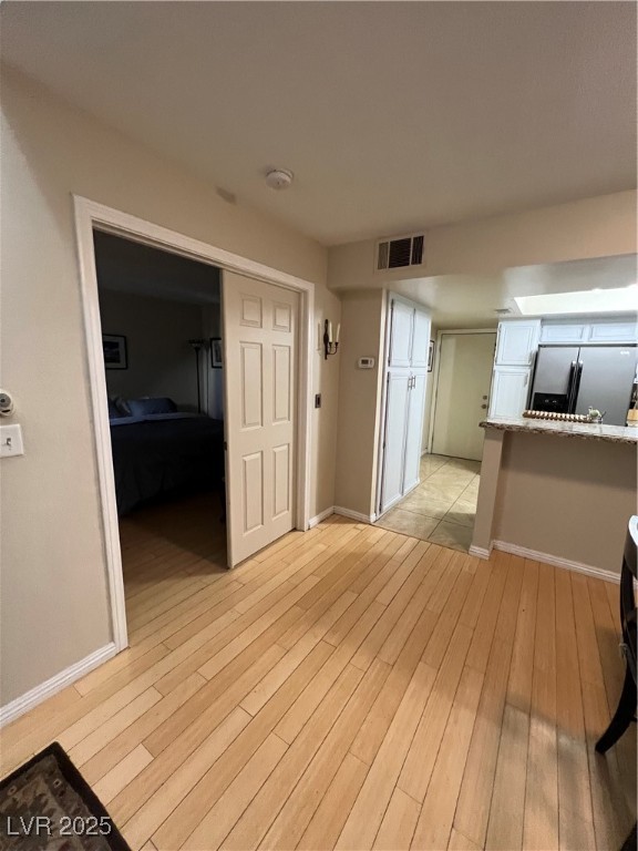 Las Vegas, Nevada 89117, United States, 2 Bedrooms Bedrooms, ,2 BathroomsBathrooms,Residential,Active,81238