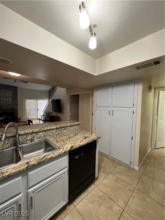 Las Vegas, Nevada 89117, United States, 2 Bedrooms Bedrooms, ,2 BathroomsBathrooms,Residential,Active,81238