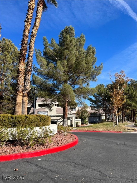 Las Vegas, Nevada 89117, United States, 2 Bedrooms Bedrooms, ,2 BathroomsBathrooms,Residential,Active,81238