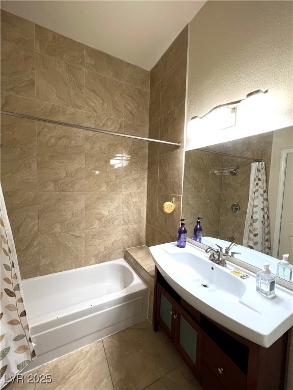 Las Vegas, Nevada 89117, United States, 2 Bedrooms Bedrooms, ,2 BathroomsBathrooms,Residential,Active,81238