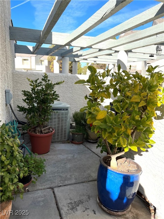 Las Vegas, Nevada 89117, United States, 2 Bedrooms Bedrooms, ,2 BathroomsBathrooms,Residential,Active,81238