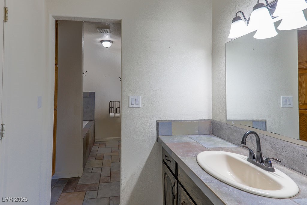 2440 Robison Farm Road, Logandale, Nevada image 37