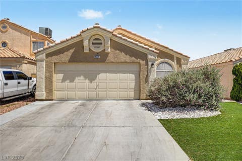 Homes For Sale - 8024 Tulum Court<br/> Las Vegas, NV 89145