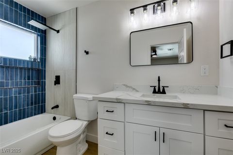 Photo of 1041 E St Louis Avenue, Las Vegas, NV 89104 (MLS # 2731310) Photo of 1041 E St Louis Avenue, Las Vegas, NV 89104 (MLS # 2731310)