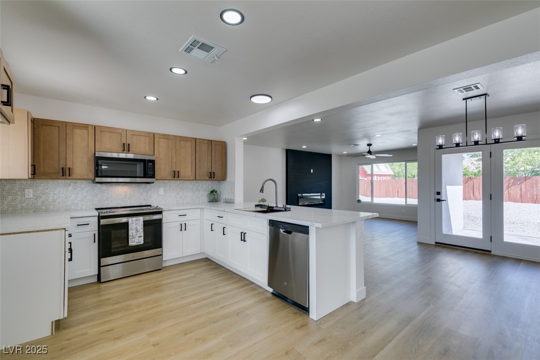 1041 E St Louis Avenue