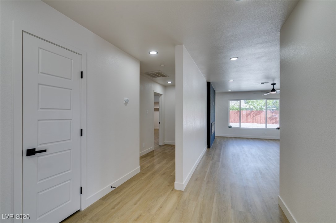 1041 E St Louis Avenue