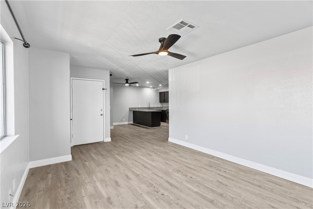881 Mantis Way 1