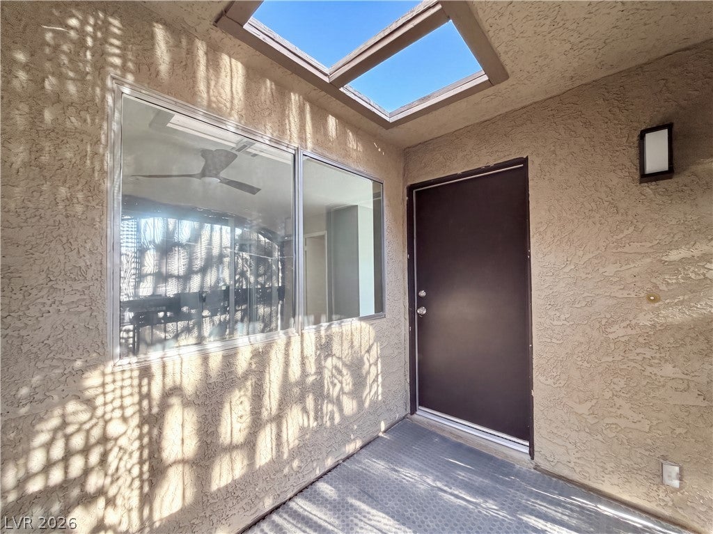 881 Mantis Way 1