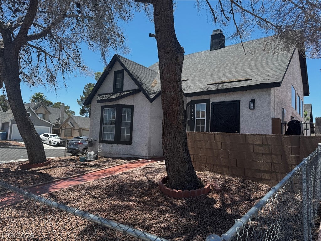 1900 Caviar Drive