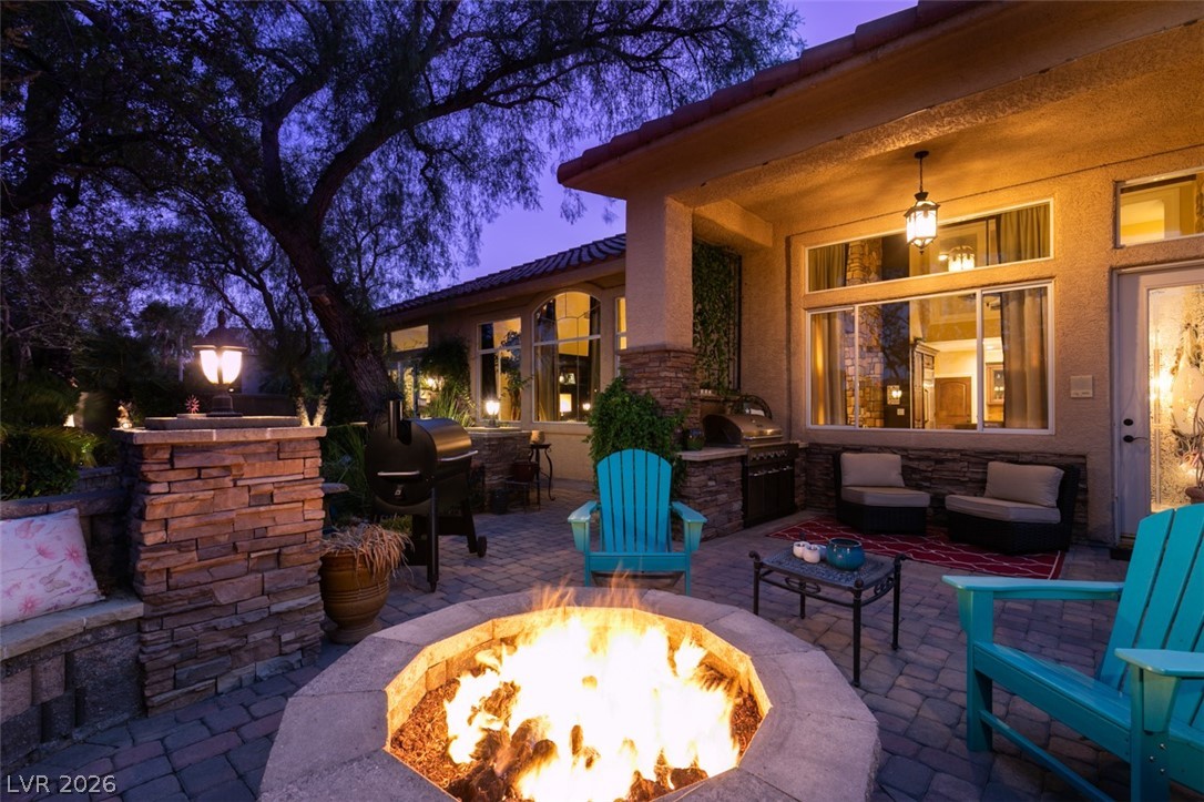 2016 Aspen Oak Street