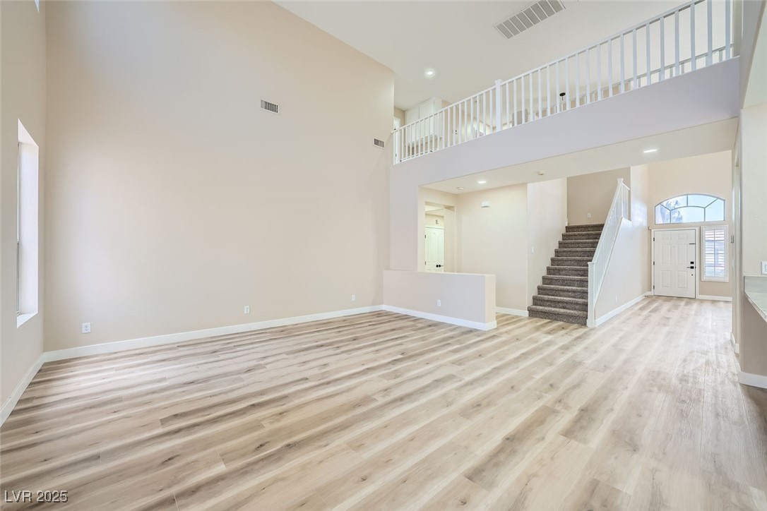 Las Vegas, Nevada 89147, United States, 4 Bedrooms Bedrooms, ,4 BathroomsBathrooms,Residential,Pending,3675