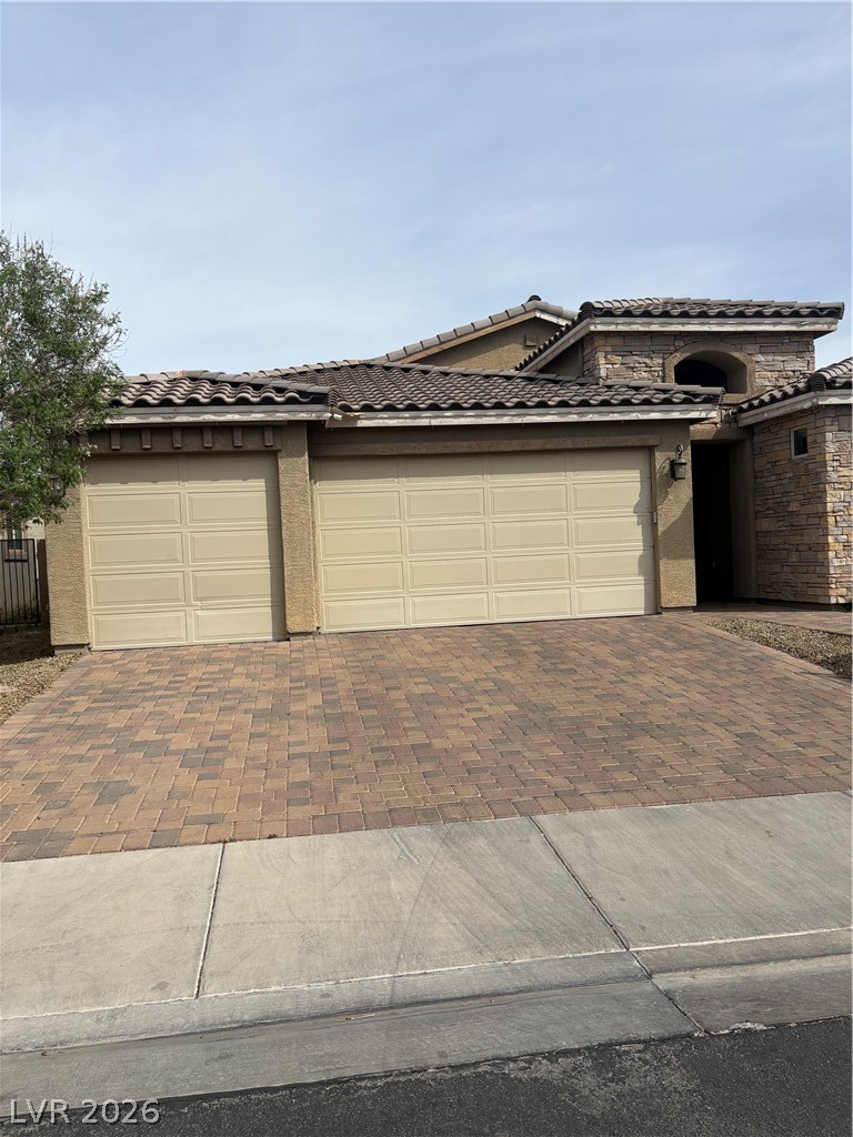 1060 barby springs ave