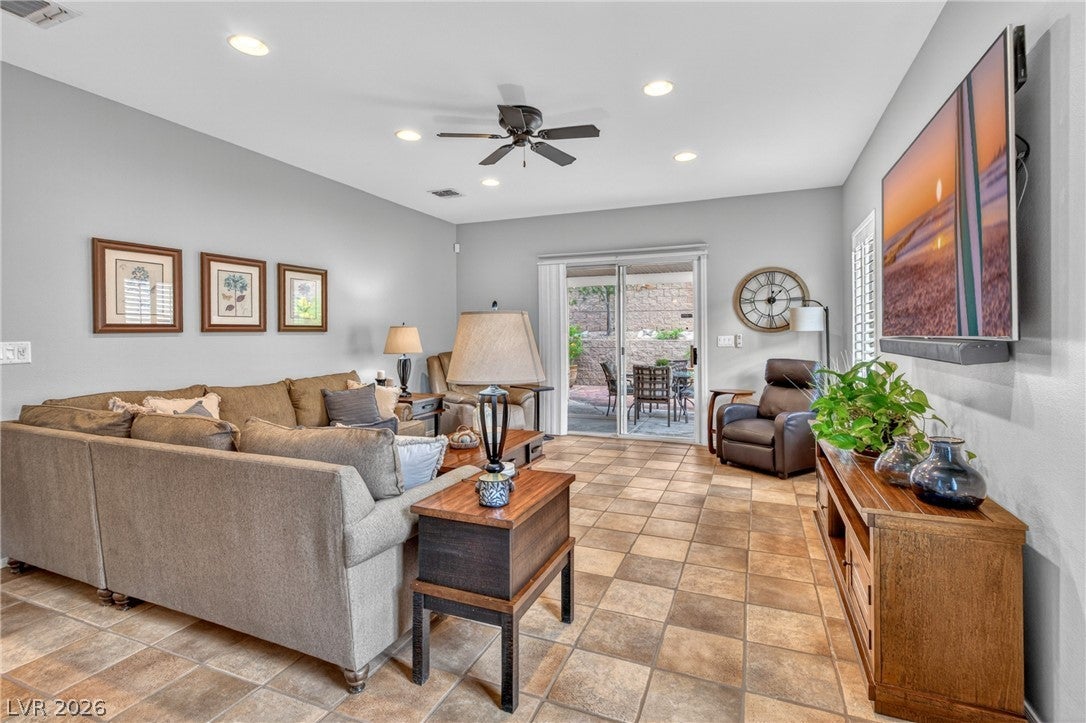 2328 Fossil Canyon Drive