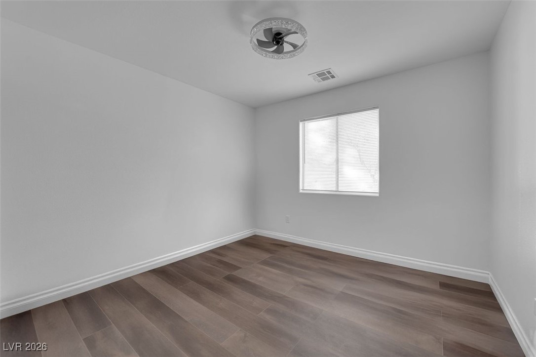 5616 Raven Creek Avenue