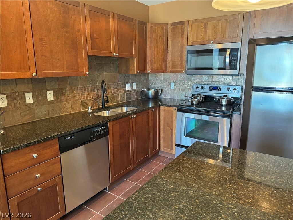2455 W Serene Avenue 609