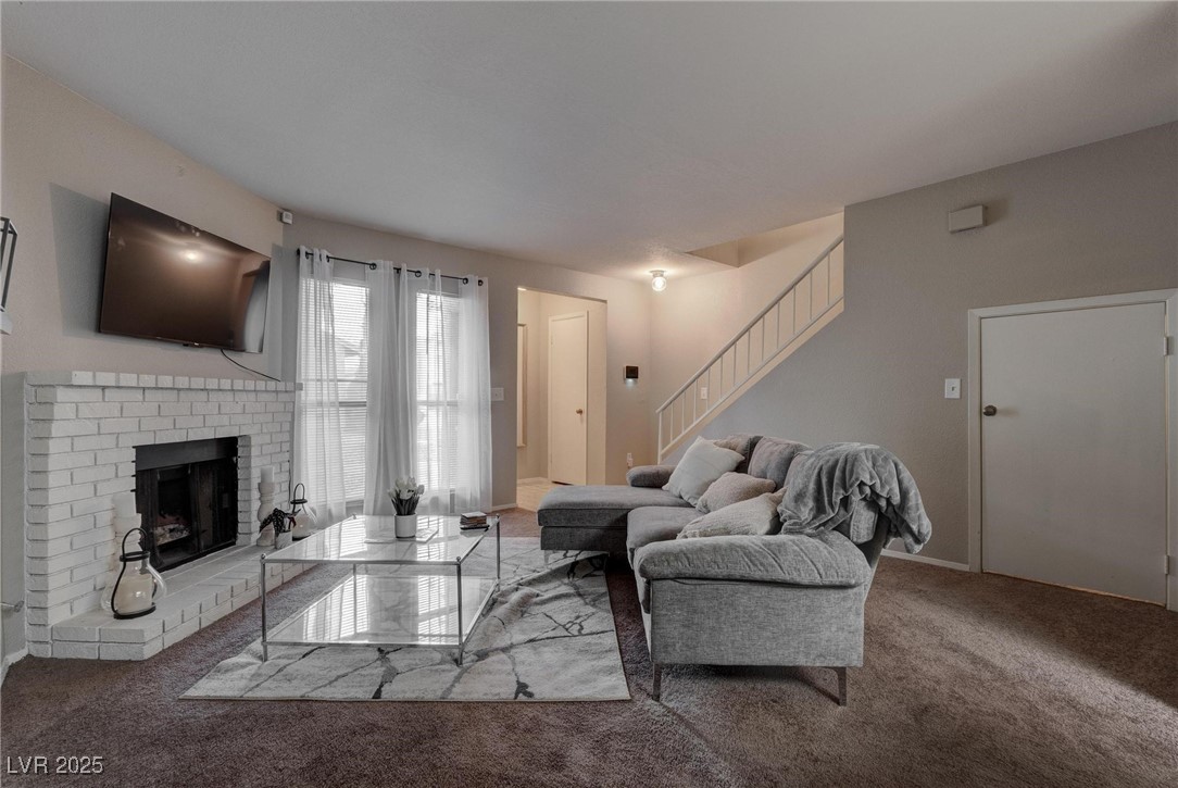 573 Sellers Place