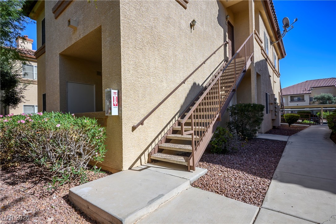 8501 W University Avenue 2020