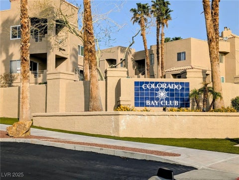 Condo For Sale - 2232 Aspen Mirror Way #204<br/> Clark County, Laughlin, NV 89029
