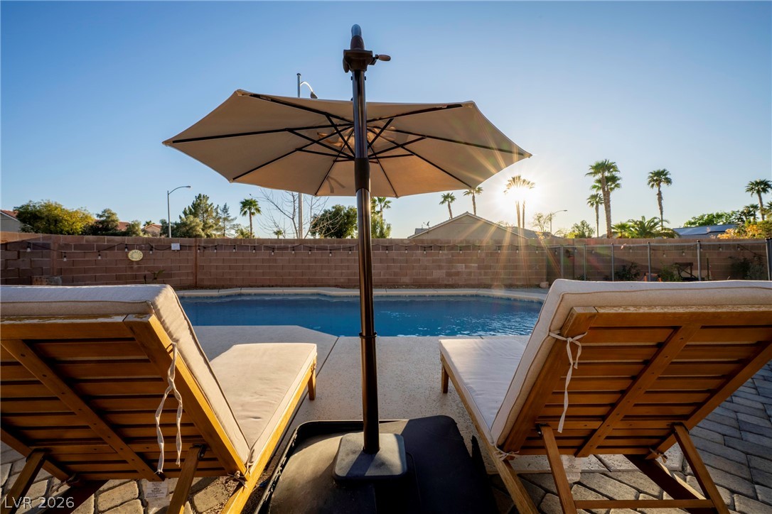 8681 Emerald Grove Way